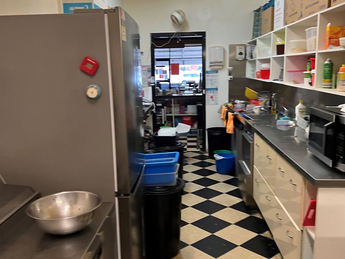 Farmer's Basket Cafe and Catering