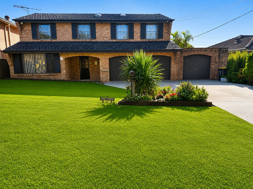 23 Bungarra Crescent, Chipping Norton