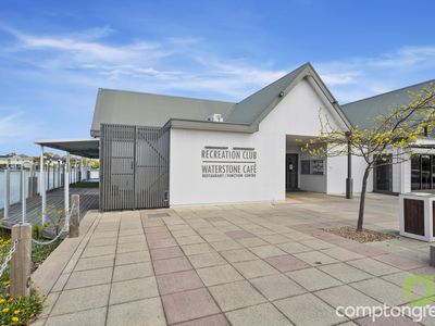 72 Greg Norman Drive, Sanctuary Lakes