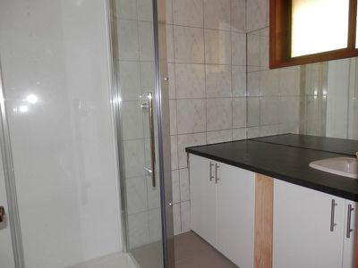1 / 161 Pottery Road, Lenah Valley