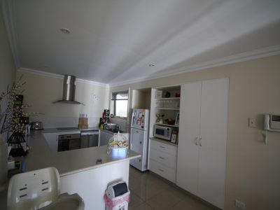 2 / 1 Moore Court, Wynyard