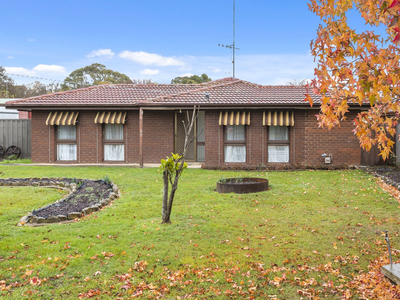 73 Powlett Street, Kyneton