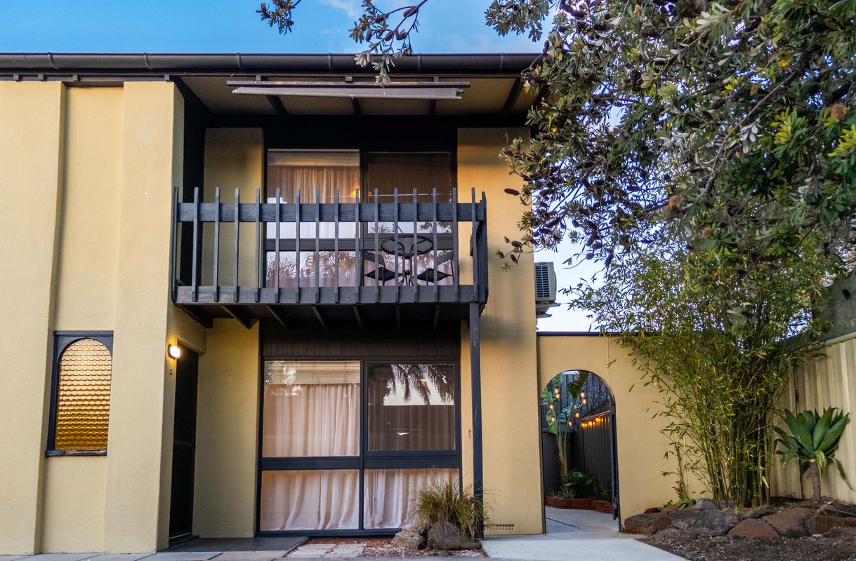 12 / 1 Gore Street, Glenelg North