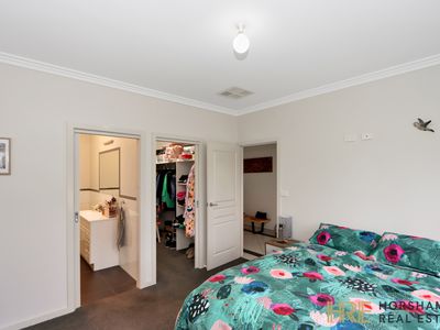 1 / 62 McTavish Boulevard, Horsham