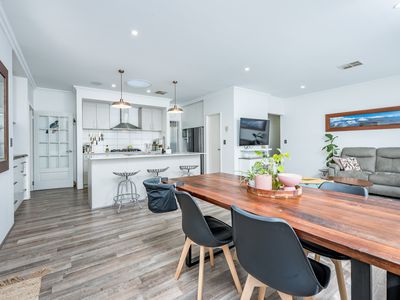 36 Seddon Parade, Alkimos