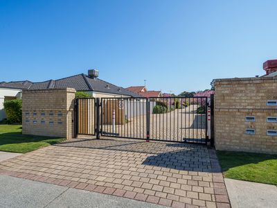 4 / 3 Cottrill Street, Alfred Cove