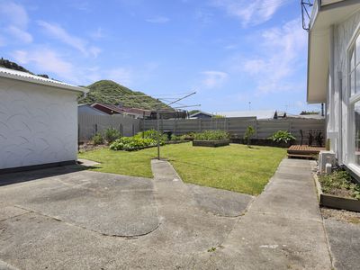 186 California Drive, Totara Park