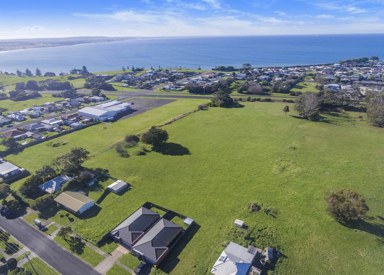 Lot 15, Cypress Lane, Portland