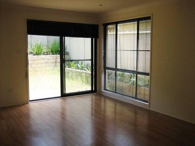 18 Hicks Terrace, Shell Cove