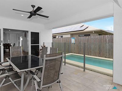16 Porcupine Way, Mount Peter