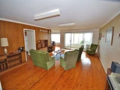 135 Mitchell Parade, Mollymook Beach