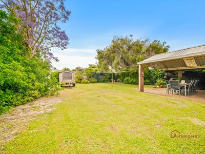 3 Myrna Way, Parkwood
