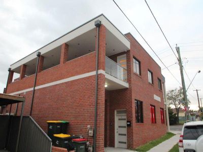 2 / 35 Grimwood Street, Granville