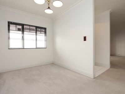 2 / 19 Kitchener Avenue, Burswood