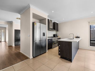 5 Capricornus Crescent, Tarneit