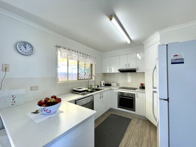 58 Moolyyir Street, Urangan