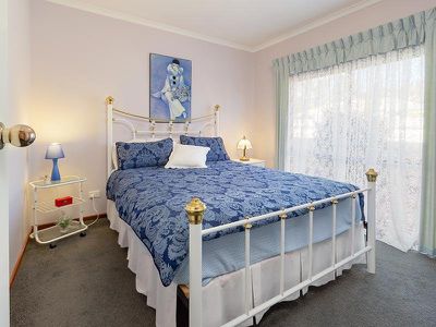 2 / 133 MARSHALL STREET, Wodonga