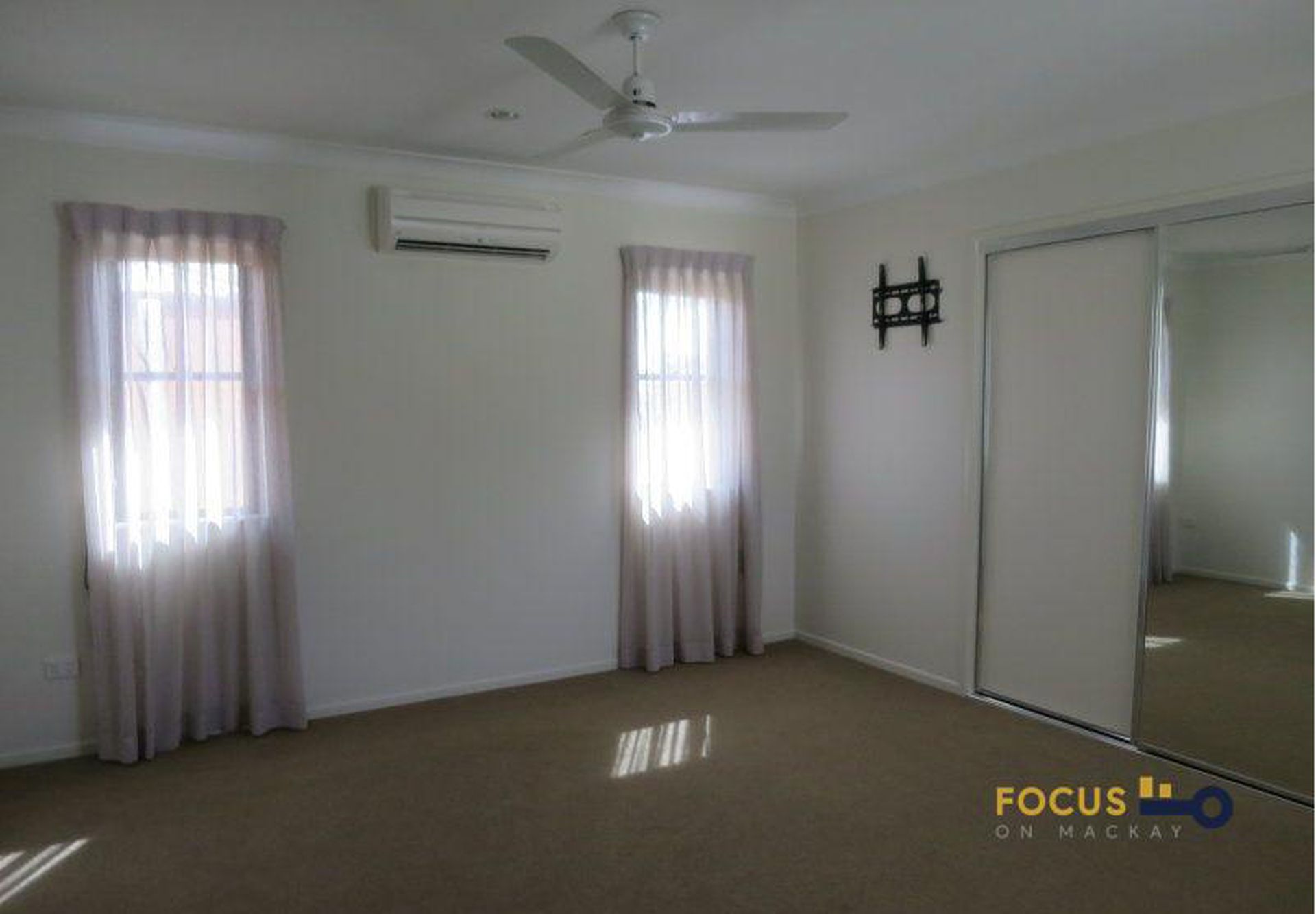 2 / 61 Carlyle Street, Mackay