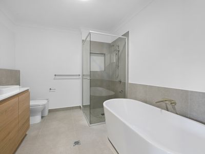 1021 / 154 Musgrave Avenue, Southport