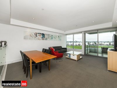 303 / 108 Terrace Road, East Perth