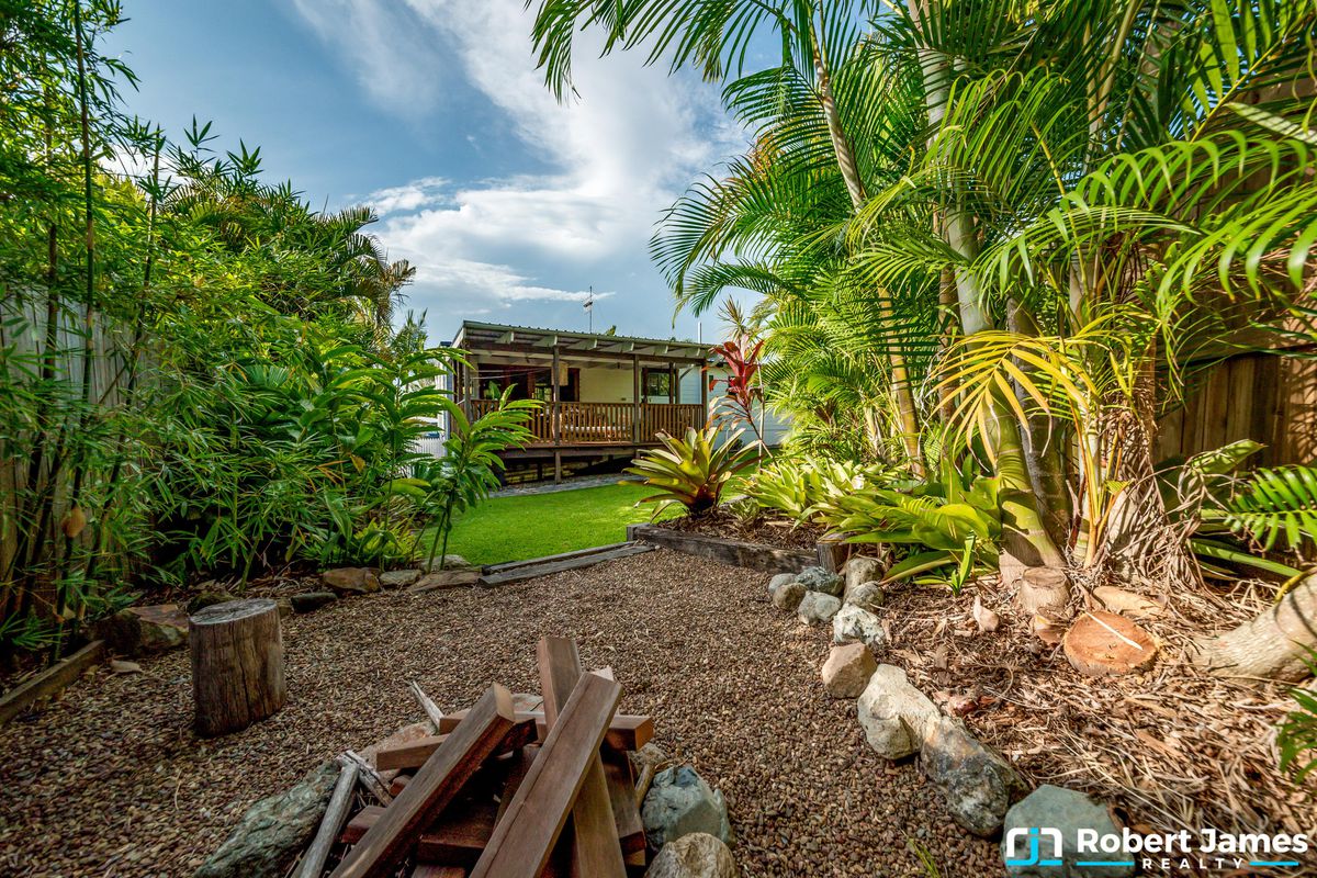 16 Pringle Crescent, Tewantin