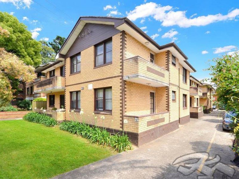 8 / 15 Perry Street, Campsie