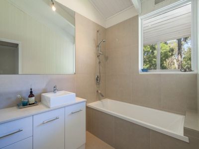2 Anzac Road, Mount Macedon