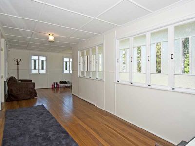 24 Downs Street, North Ipswich