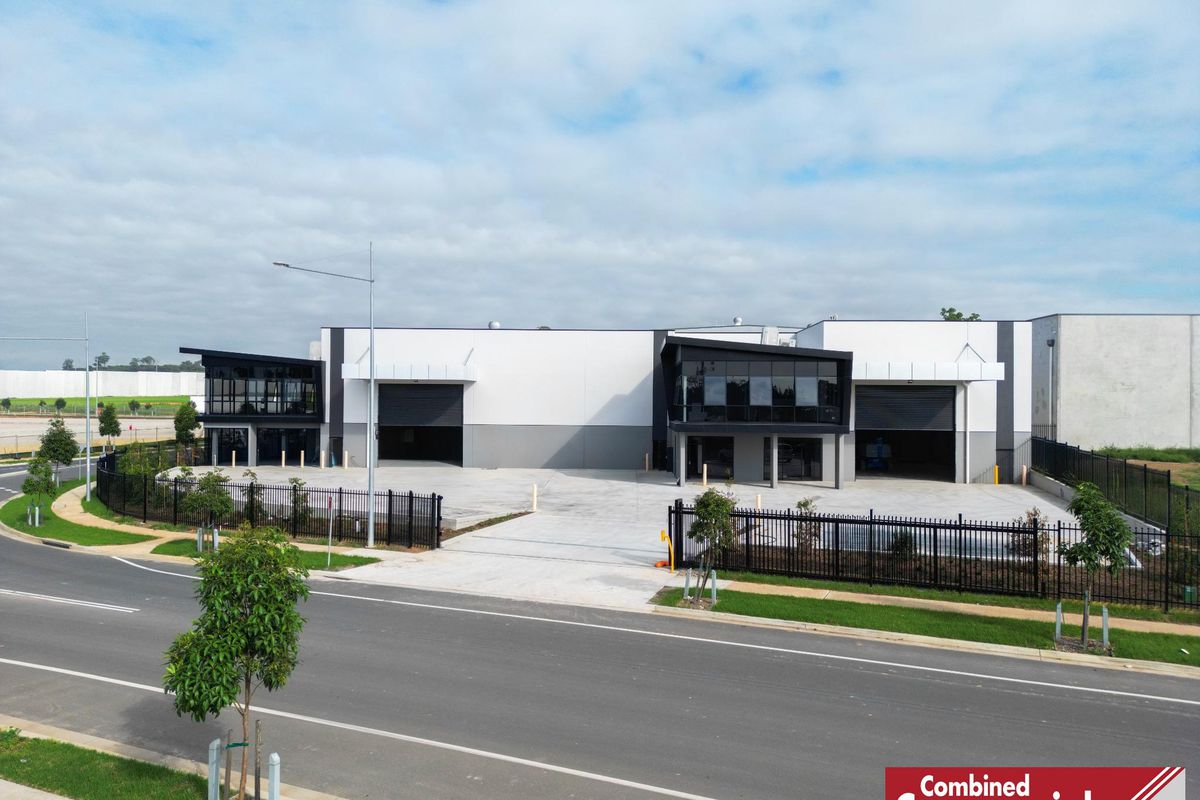 2 Flood Street, Oran Park