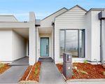 13 Sustain Street, Mambourin