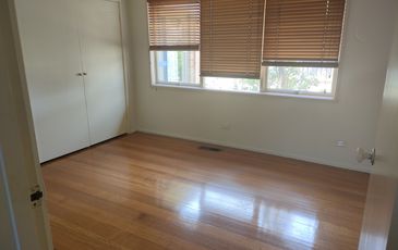 36 Railway Avenue, Beaconsfield