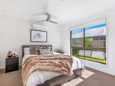 11 Keppel Way, Coomera