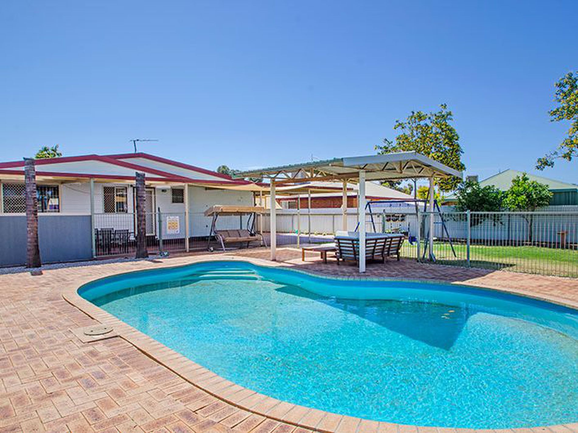 3 Ramus Circle, Somerville