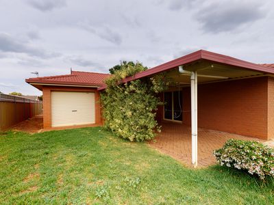 11 Rosella Street, Dubbo