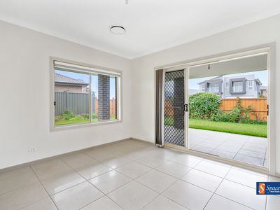 17 Bourne Ridge, Oran Park