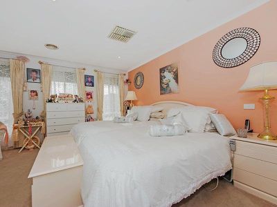 21 Meadow Way, Tarneit