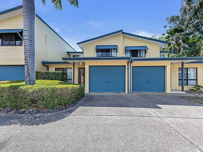 8 / 16 Beach Road, Cannonvale