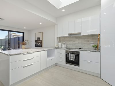 19 Elizabeth Street, George Town