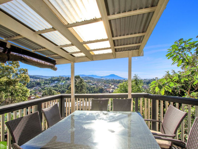 68 Panorama Drive, Farmborough Heights