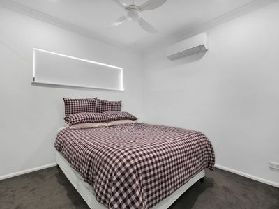 50A Twelfth Avenue, Railway Estate