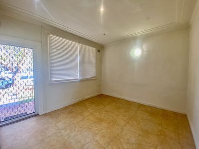 2 / 726 Punchbowl Road (entry via Rosemont St), Wiley Park