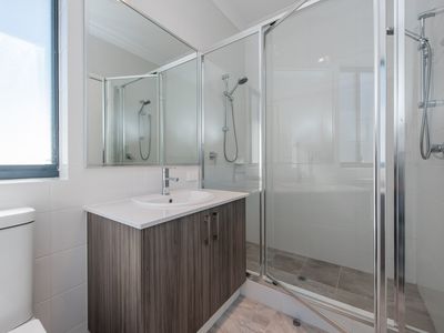 6c Salmar Way, Westminster
