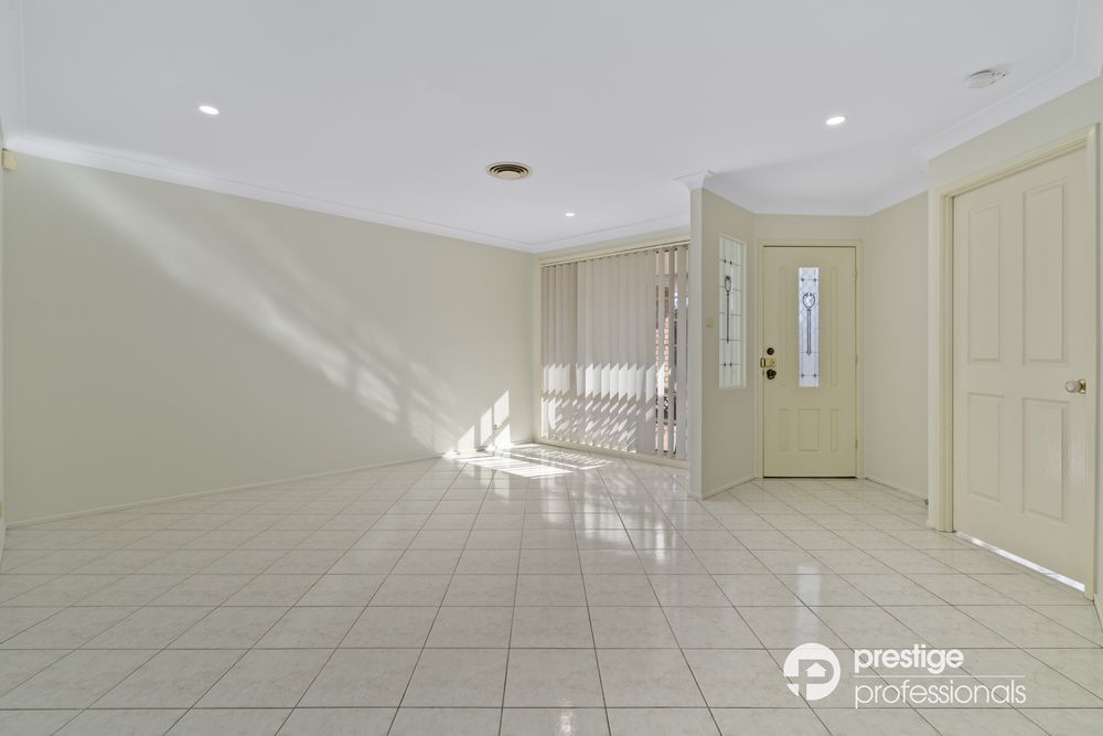 47 Lyndhurst Court, Wattle Grove