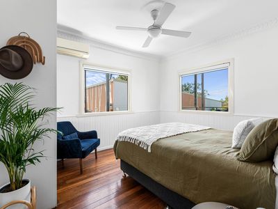 132 Seventeen Mile Rocks Road, Oxley