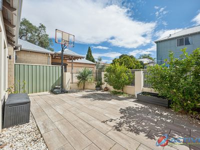 32B Basinghall Street, East Victoria Park