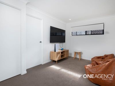Unit 10 / 8 Kokuso Pl, Doolandella