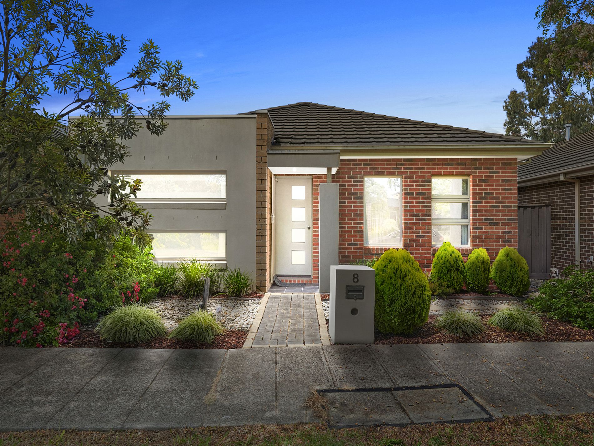 8 Bright Avenue, Epping