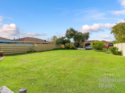 16 / 5 Merope Close, Rockingham