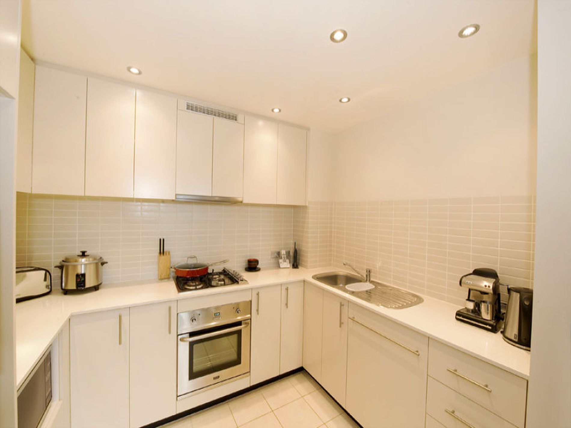 20 / 9 Bay Drive, Meadowbank