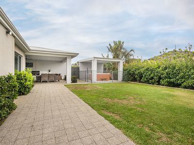 44 Bentwood Avenue, Woodlands